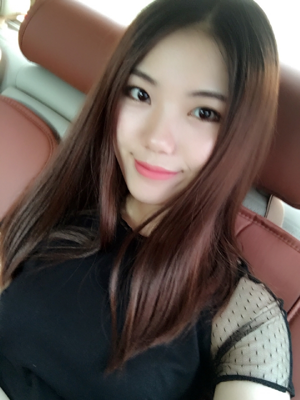 盛开的花朵的第二张照片--岳阳相亲服务中心