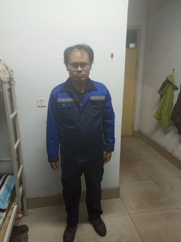 黄俊的第一张照片--岳阳相亲服务中心