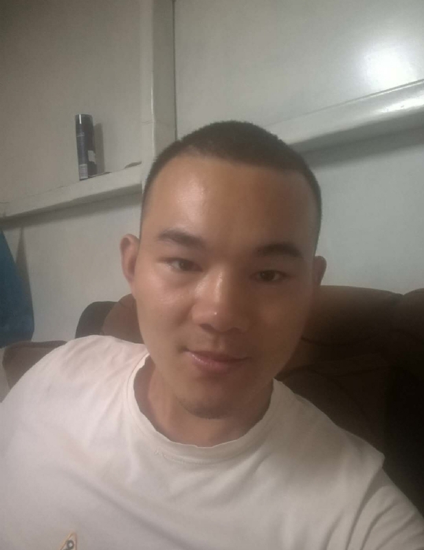 小強。。的第一张照片--岳阳相亲服务中心