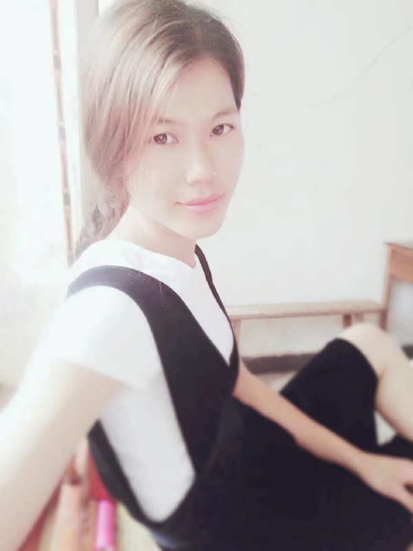 婷婷的第一张照片--岳阳相亲服务中心