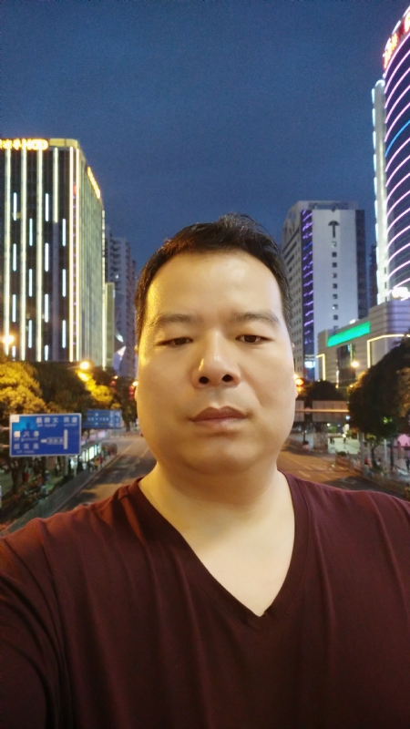 相爱一辈子的第一张照片--岳阳相亲服务中心