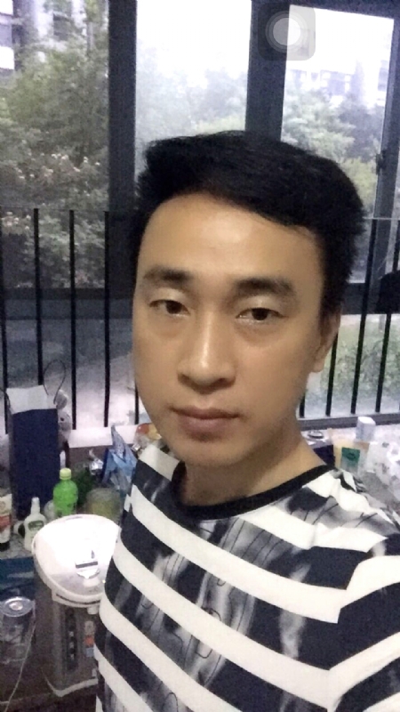 不期而遇的第一张照片--岳阳相亲服务中心