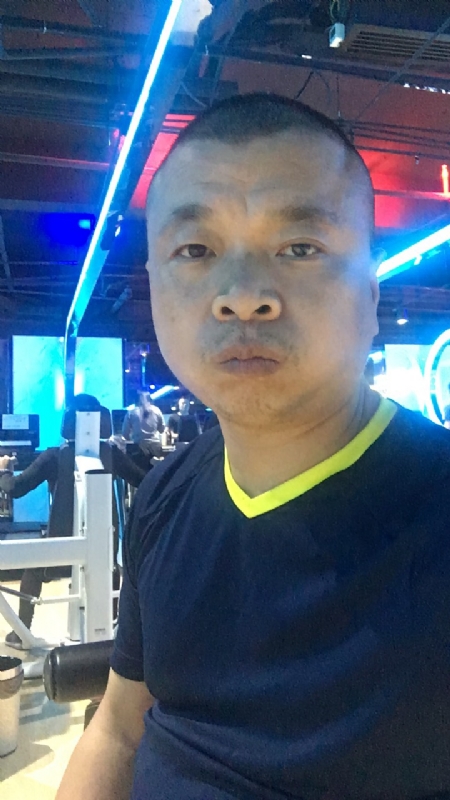 奋斗的第一张照片--岳阳相亲服务中心