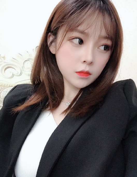 美伊i的第二张照片--岳阳相亲服务中心