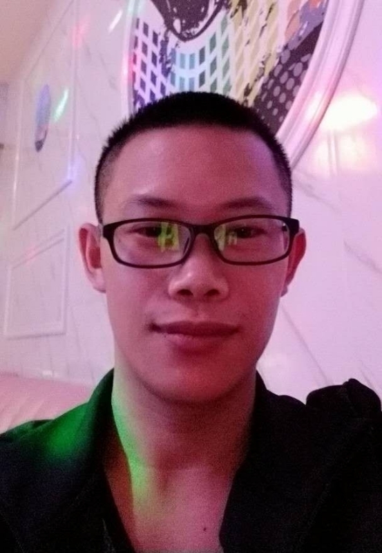 小海哥哥的第一张照片--岳阳相亲服务中心