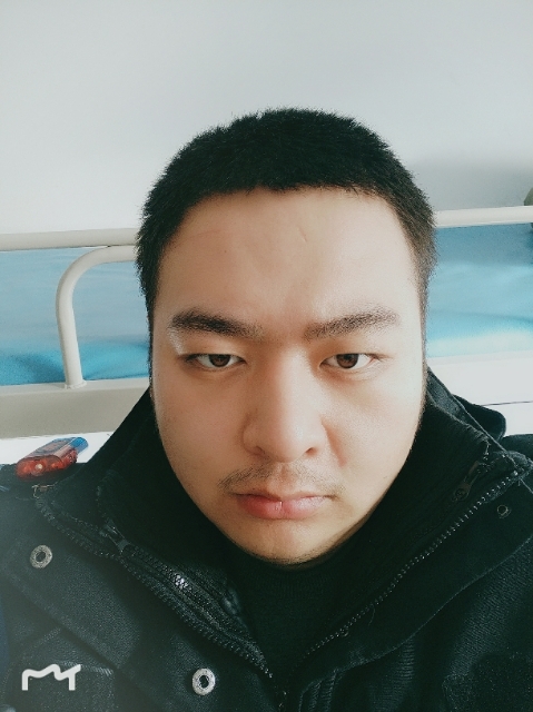 负重前行的第一张照片--岳阳相亲服务中心