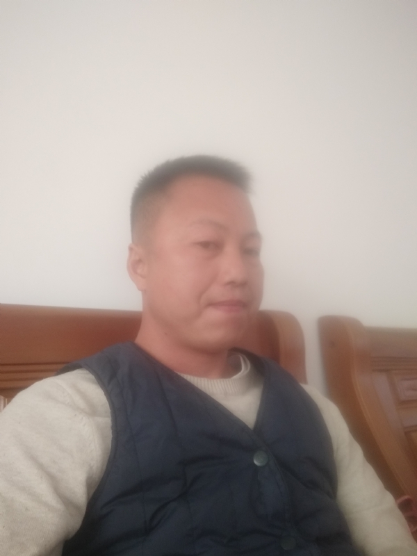 只对你好的第一张照片--岳阳相亲服务中心