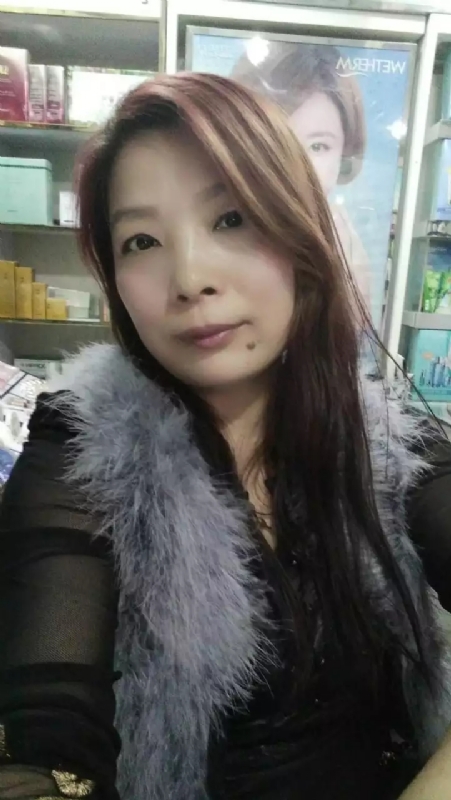 胡静的第一张照片--岳阳相亲服务中心