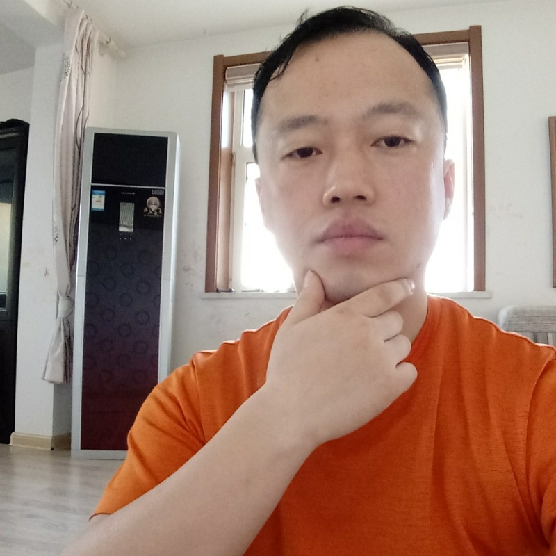 爱热闹的人的第一张照片--岳阳相亲服务中心