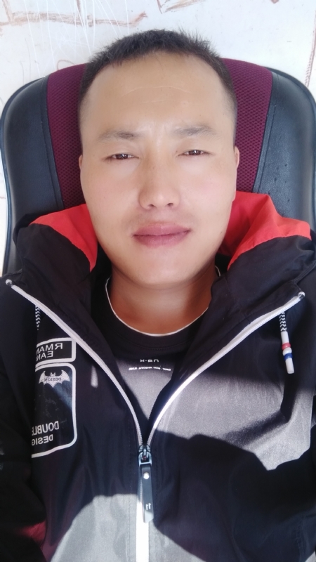 一花一世界的第三张照片--岳阳相亲服务中心