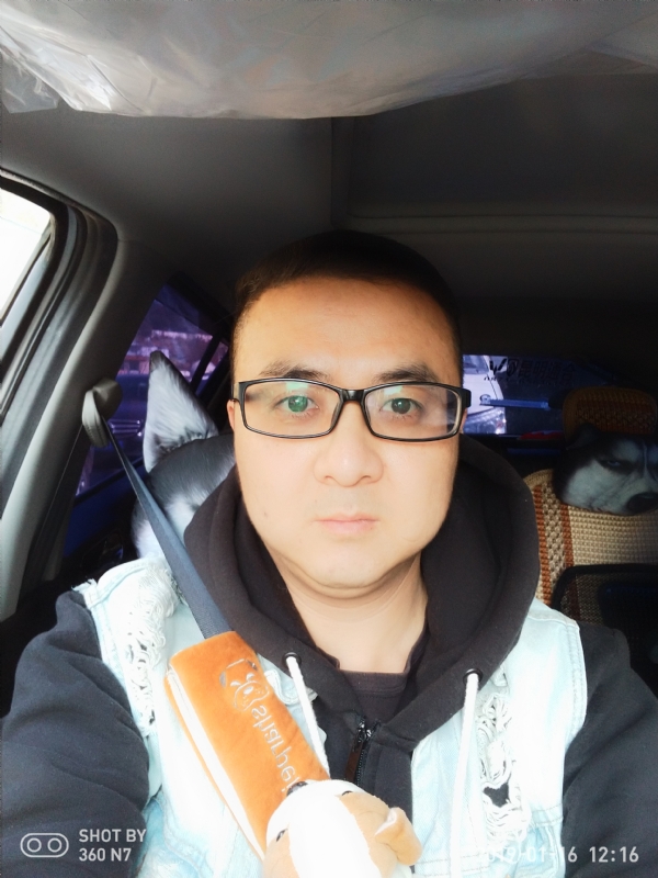 香烟最懂男人心的第一张照片--岳阳相亲服务中心