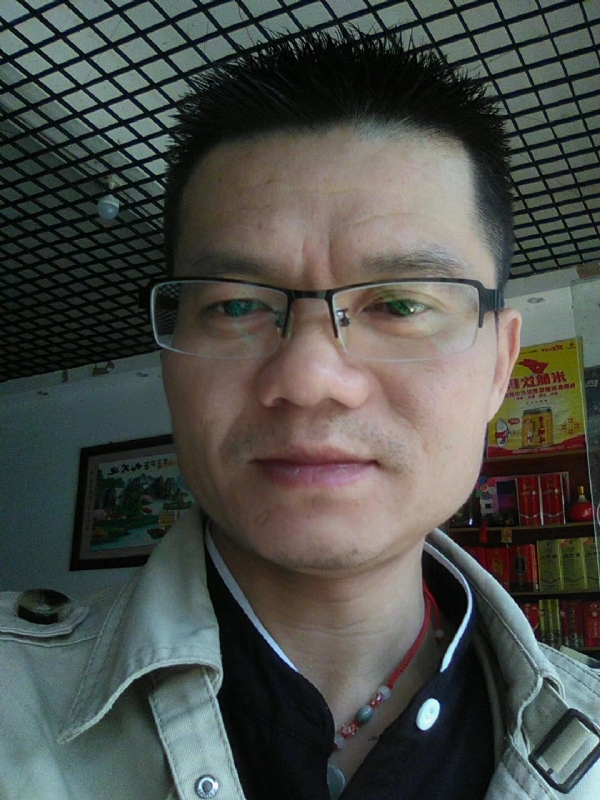 飘逸的第一张照片--岳阳相亲服务中心