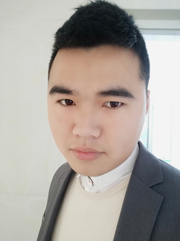 啊辉的第一张照片--岳阳相亲服务中心
