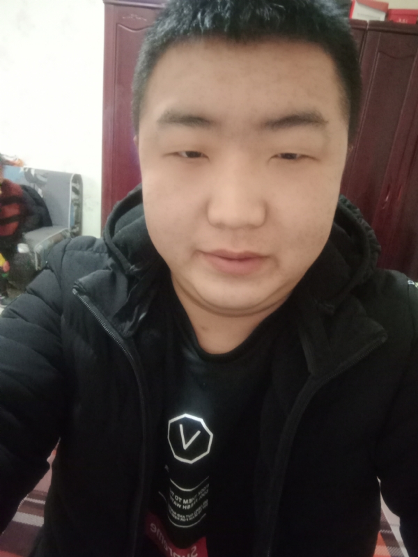 坦荡荡的第一张照片--岳阳相亲服务中心