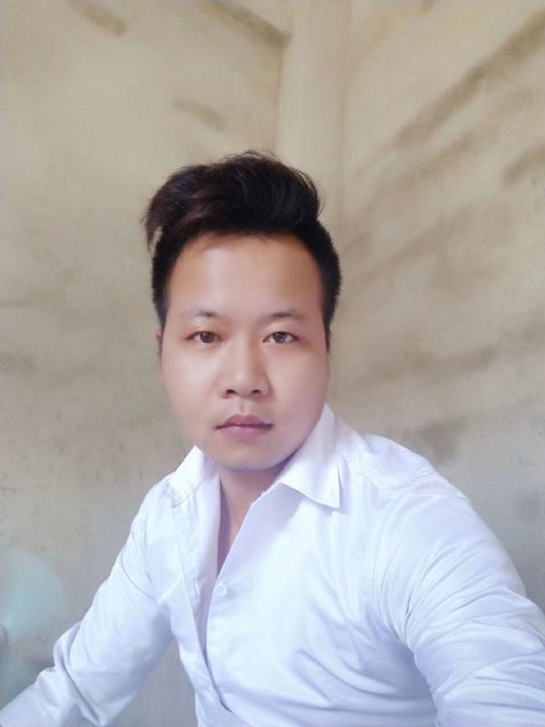 寻觅爱情的第一张照片--岳阳相亲服务中心
