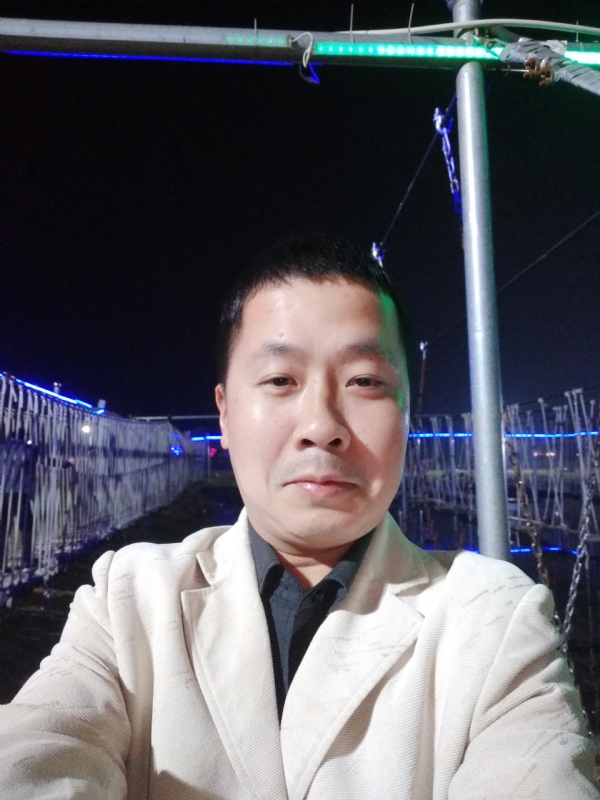 阿峰的第一张照片--岳阳相亲服务中心