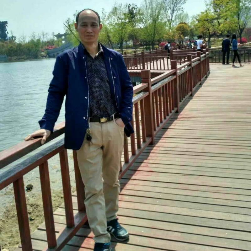 大随帅哥的第一张照片--岳阳相亲服务中心