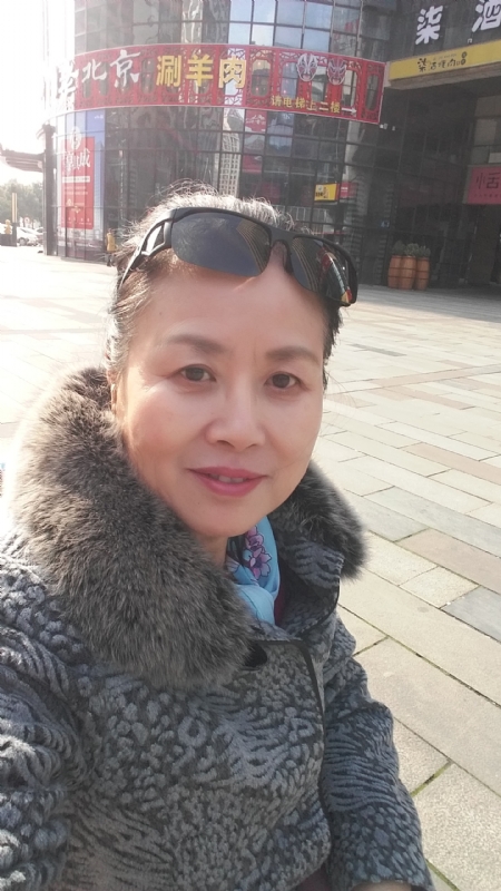 公主婆婆的第一张照片--岳阳相亲服务中心