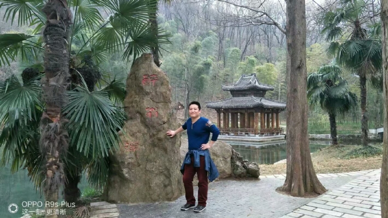 烦事用点心的第一张照片--岳阳相亲服务中心