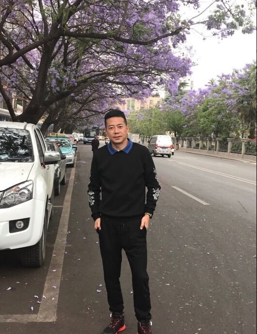 宁静致远的第一张照片--岳阳相亲服务中心
