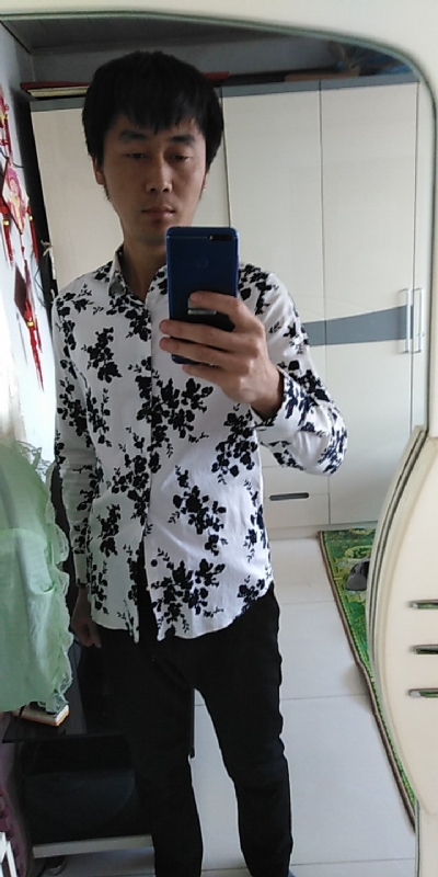 兰若寺里的书生的第一张照片--岳阳相亲服务中心