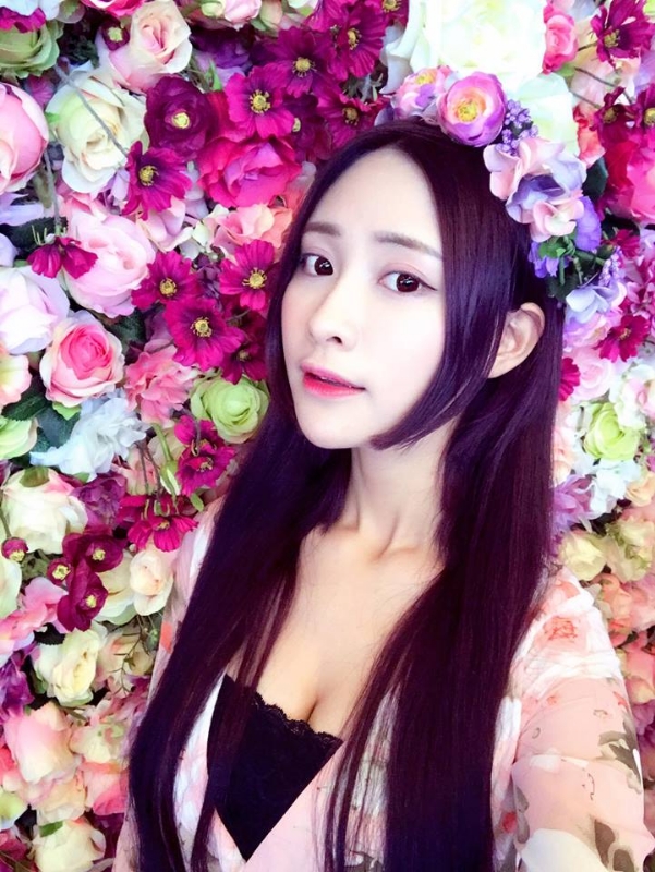 韓琳雪的第一张照片--岳阳相亲服务中心