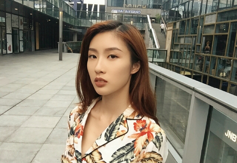 蘇悅的第四张照片--岳阳相亲服务中心