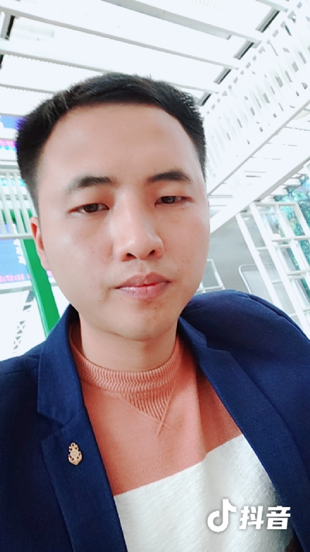 佳鑫的第一张照片--岳阳相亲服务中心