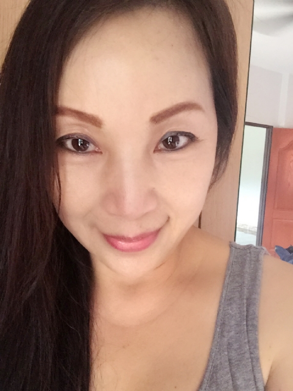 ying的第一张照片--岳阳相亲服务中心