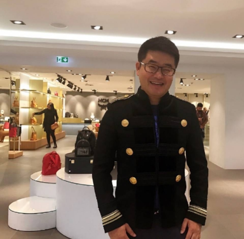 大千世界的第一张照片--岳阳相亲服务中心