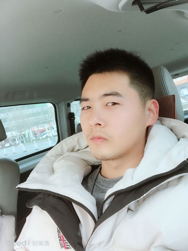 爱尽千帆的第一张照片--岳阳相亲服务中心