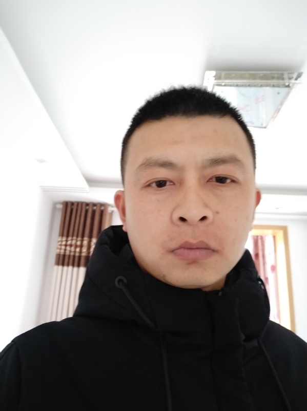 吴伟899的第一张照片--岳阳相亲服务中心