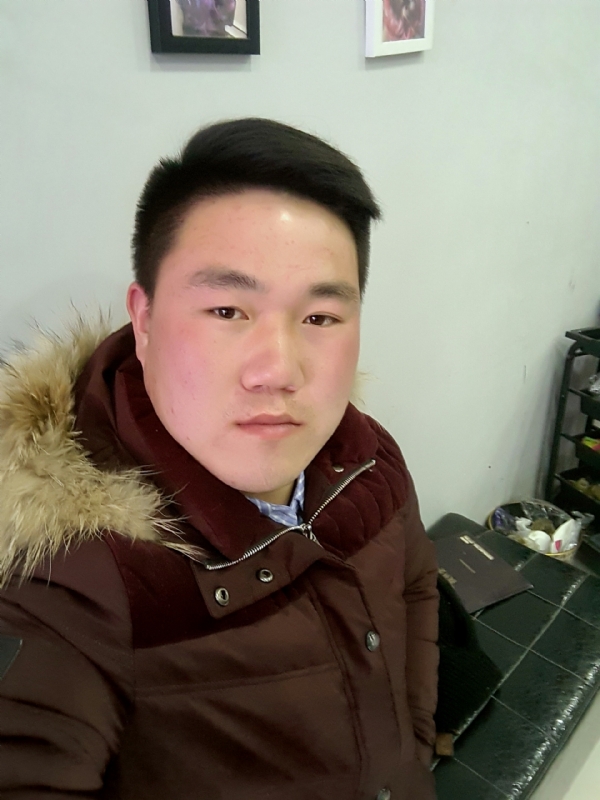 小飞的第一张照片--岳阳相亲服务中心