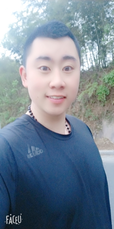 帅小伙的第一张照片--岳阳相亲服务中心