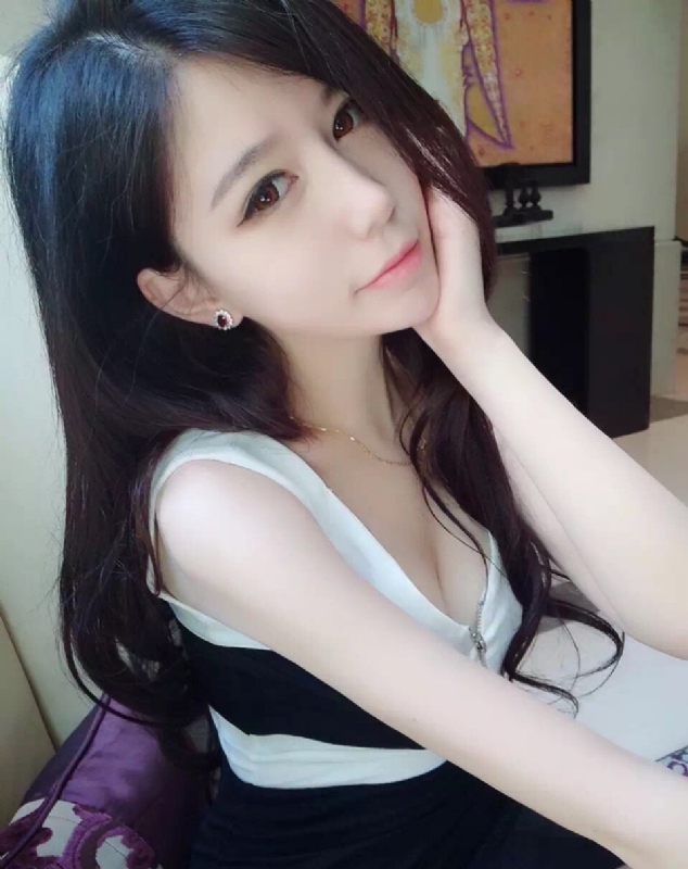 浅夏诗韵的第一张照片--岳阳相亲服务中心
