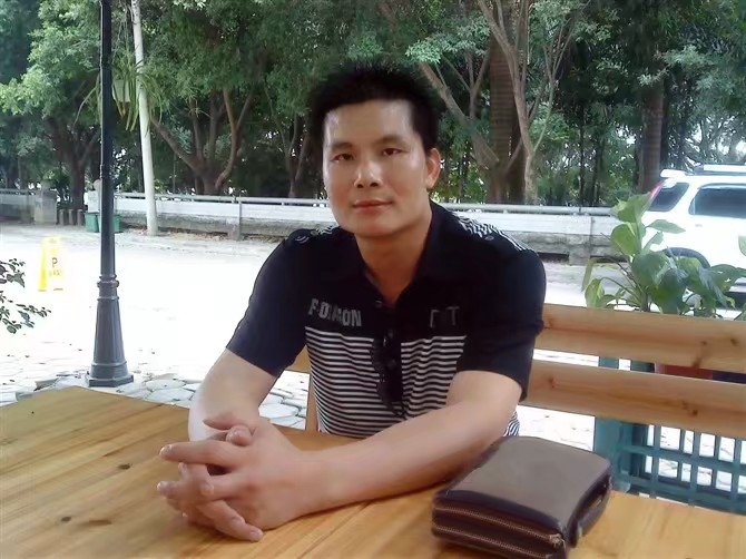 贴身爱人的第一张照片--岳阳相亲服务中心