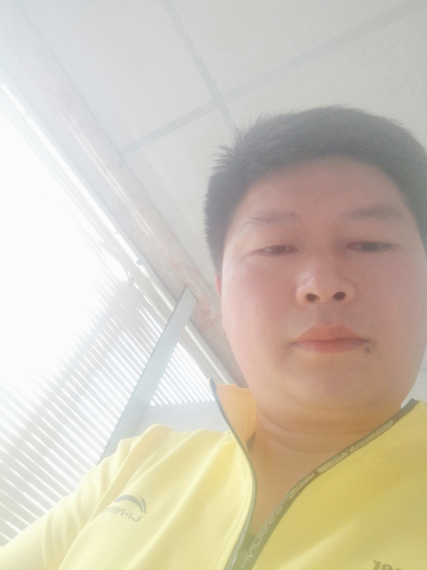 山男的第一张照片--岳阳相亲服务中心