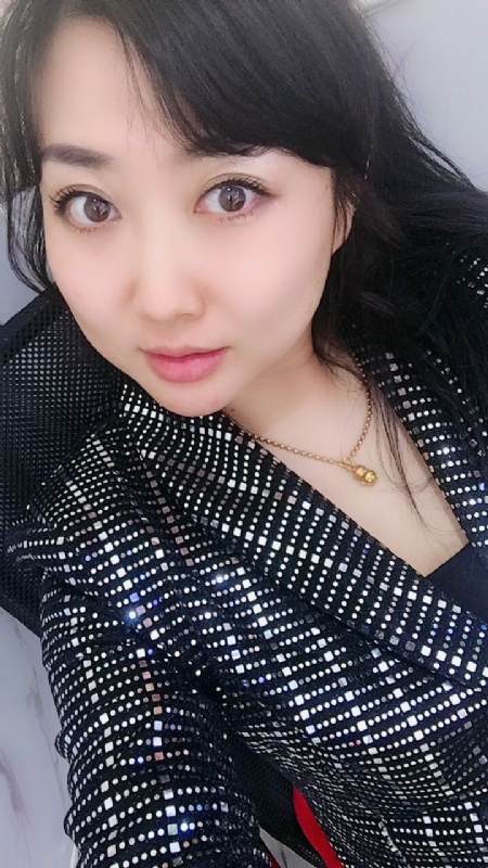烛影的第一张照片--岳阳相亲服务中心