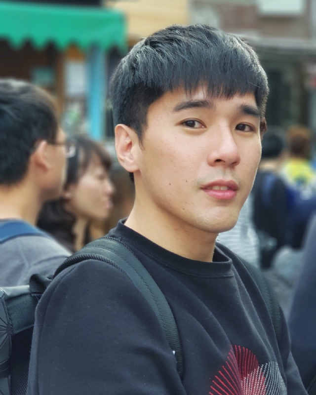 雨中孤独的第一张照片--岳阳相亲服务中心