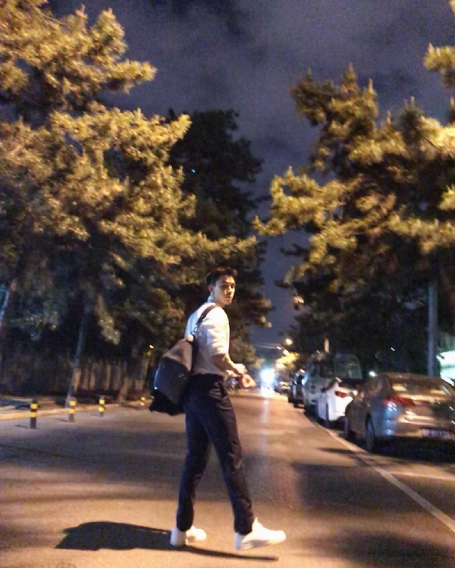 深海的第二张照片--岳阳相亲服务中心