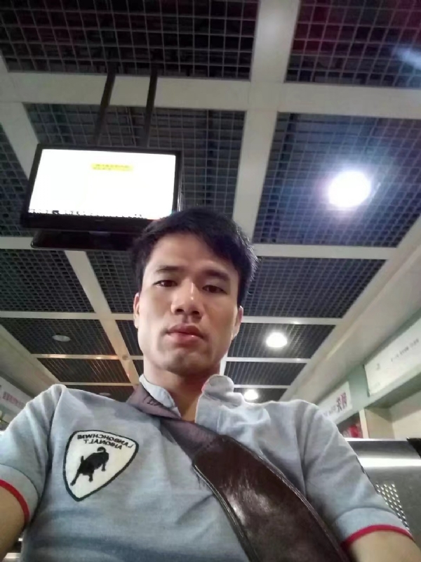 武哥的第一张照片--岳阳相亲服务中心