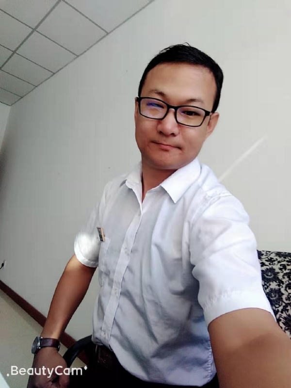 小飞的第一张照片--岳阳相亲服务中心