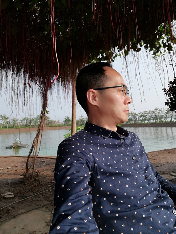 守望烟云的第一张照片--岳阳相亲服务中心