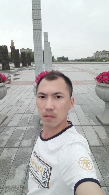 天平的第一张照片--岳阳相亲服务中心