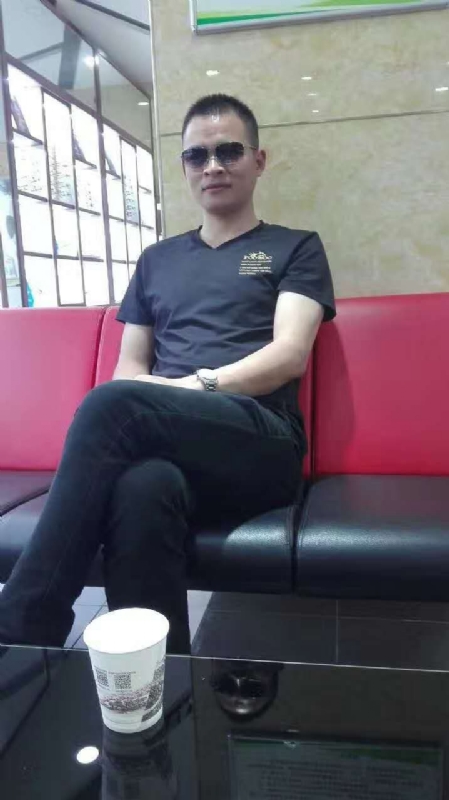 珍惜的第一张照片--岳阳相亲服务中心