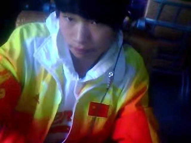 路边的野草的第一张照片--岳阳相亲服务中心
