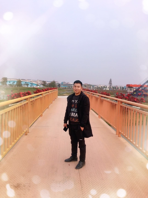 清风的第二张照片--岳阳相亲服务中心