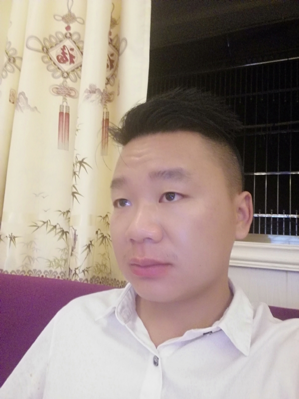 王梓林的第一张照片--岳阳相亲服务中心