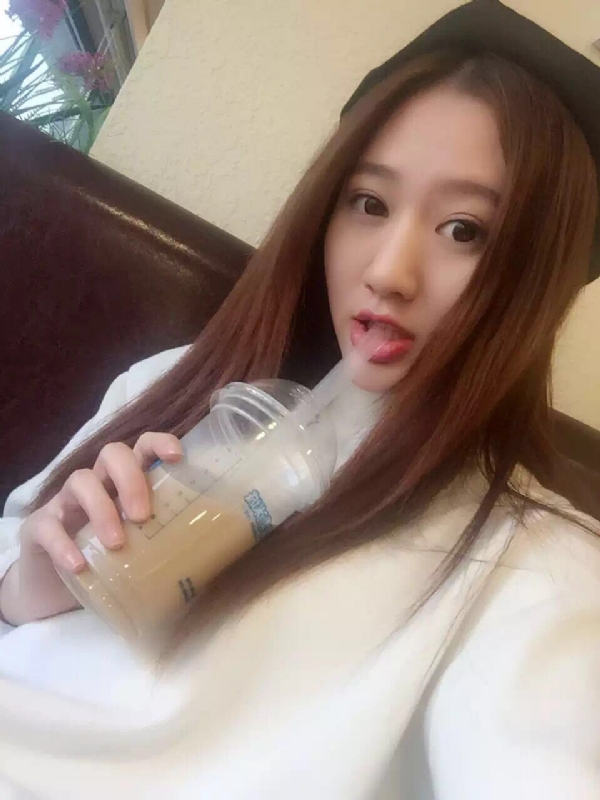 姚瑶的第一张照片--岳阳相亲服务中心