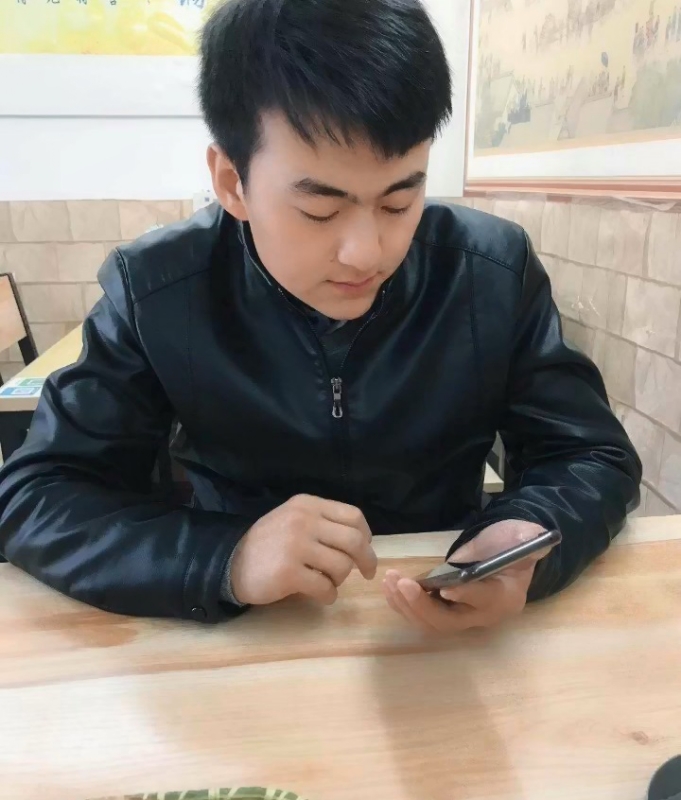 凯哥大魔王的第一张照片--岳阳相亲服务中心